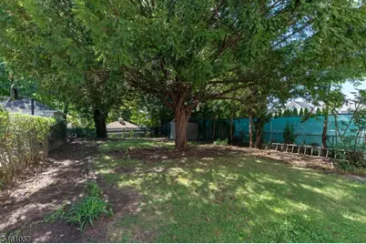 29 Luddington Ave, Clifton, NJ 07011 - Photo 21