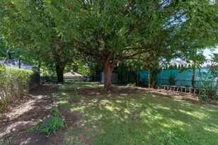 29 Luddington Ave, Clifton, NJ 07011 - Photo 21