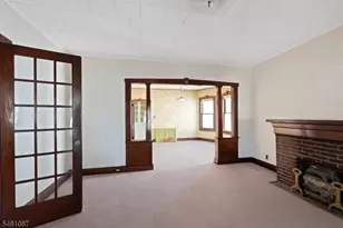 29 Luddington Ave, Clifton, NJ 07011 - Photo 5
