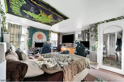 1185 5th Ave #2, Alpha, NJ 08865 - Photo 9