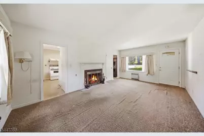 205 Glen Rd, Sparta Township, NJ 07871 - Photo 5