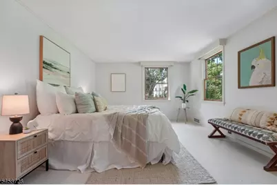1 Seneca Pl, Montclair, NJ 07043 - Photo 21