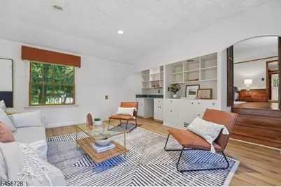 1 Seneca Pl, Montclair, NJ 07043 - Photo 11