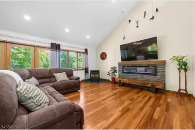 11 White Bridge Rd, Franklin Township, NJ 08867 - Photo 11