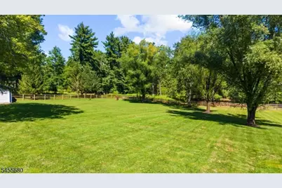 11 White Bridge Rd, Franklin Township, NJ 08867 - Photo 37