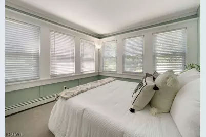 32 Laurel Dr, Jefferson Township, NJ 07438 - Photo 23