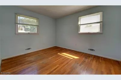 14 Apollo Dr, Jefferson Township, NJ 07438 - Photo 23
