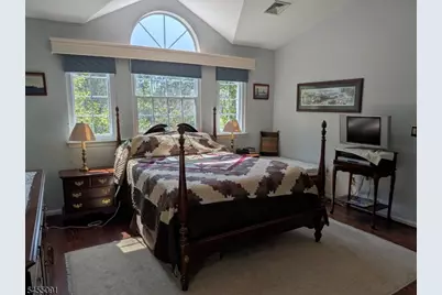17 Quail Brook Court, Bedminster Township, NJ 07921 - Photo 11