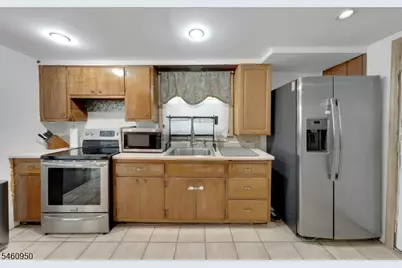 62 Elliot Pl, East Orange, NJ 07018 - Photo 13