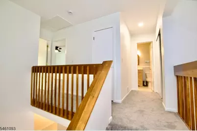 32 Rhea Run, Hampton Township, NJ 07860 - Photo 13