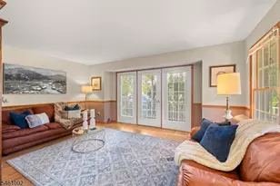 23 Milburn Dr, Hillsborough Township, NJ 08844 - Photo 7