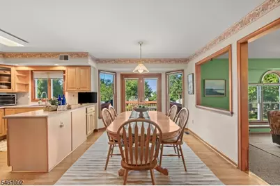 23 Milburn Dr, Hillsborough Township, NJ 08844 - Photo 15