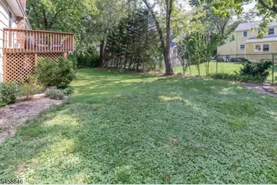 31 Woodland Rd, Chatham, NJ 07928 - Photo 19
