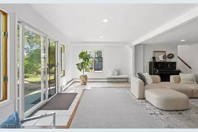 1 Carey Ct, Montclair, NJ 07042 - Photo 5