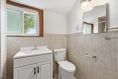 624 Britton St, Elizabeth, NJ 07202 - Photo 15