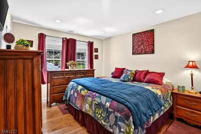 11 Jeffrie Trl, Hanover Township, NJ 07981 - Photo 15