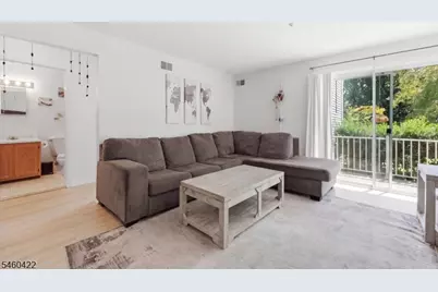 41 Crestview Ln #41, Mount Arlington, NJ 07856 - Photo 5