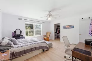 41 Crestview Ln, Mount Arlington, NJ 07856 - Photo 17