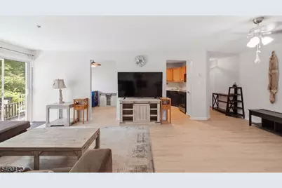 41 Crestview Ln #41, Mount Arlington, NJ 07856 - Photo 7