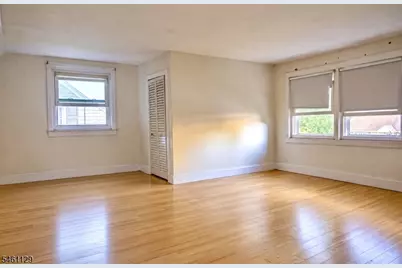 12 Central Ave, Pompton Lakes, NJ 07442 - Photo 21