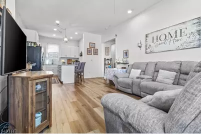 6722 Jackson St, Guttenberg, NJ 07093 - Photo 5