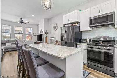 6722 Jackson St, Guttenberg, NJ 07093 - Photo 7