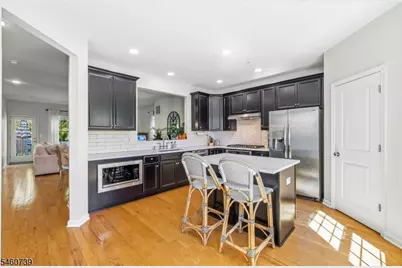 82 Albert Ct, Randolph Township, NJ 07869 - Photo 5