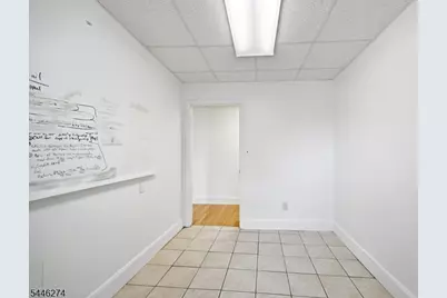 98 Maple Ave, Morristown, NJ 07960 - Photo 17