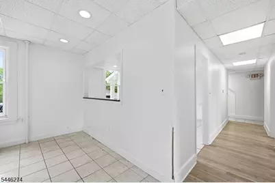 98 Maple Ave, Morristown, NJ 07960 - Photo 21