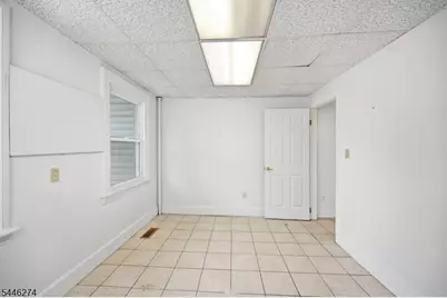 98 Maple Ave, Morristown, NJ 07960 - Photo 11