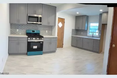 160 E Kinney St Unit #3R, Newark, NJ 07105 - Photo 7