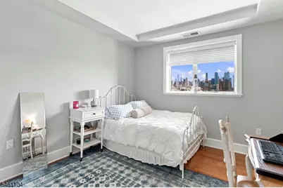 250 Henley Pl #207, Weehawken Twp., NJ 07086 - Photo 23