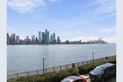 250 Henley Pl #207, Weehawken Twp., NJ 07086 - Photo 47