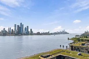 250 Henley Pl, Weehawken Twp., NJ 07086 - Photo 45