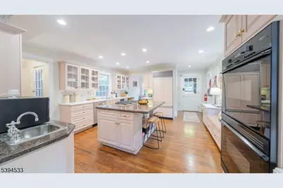 16 West Rd, Millburn, NJ 07078 - Photo 15