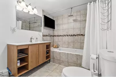 6720 Jackson St, Guttenberg, NJ 07093 - Photo 15