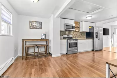 6720 Jackson St, Guttenberg, NJ 07093 - Photo 7