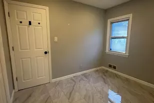 40 Surrey Ln, Clifton, NJ 07012 - Photo 9