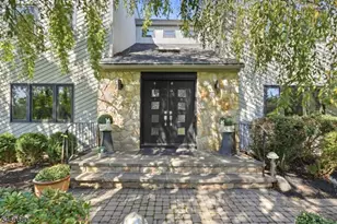 2 Sweet Briar Ct, Montgomery Township, NJ 08502 - Photo 5