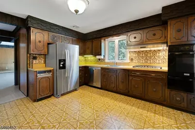 10 Klimback Ct, West Caldwell, NJ 07006 - Photo 7
