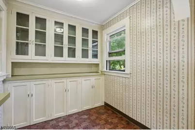 7 Tuxedo Rd, Glen Ridge, NJ 07028 - Photo 15