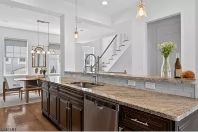 197 Roosevelt Drive #197, Wood Ridge, NJ 07075 - Photo 23
