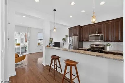197 Roosevelt Drive #197, Wood Ridge, NJ 07075 - Photo 15