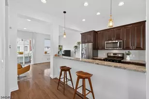 197 Roosevelt Dr, Wood Ridge, NJ 07075 - Photo 15
