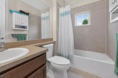 418 Edward St, Lopatcong Township, NJ 08865 - Photo 21