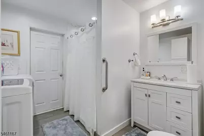 68 Tenafly Rd, Englewood, NJ 07631 - Photo 11
