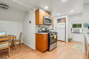 68 Tenafly Rd, Englewood, NJ 07631 - Photo 19