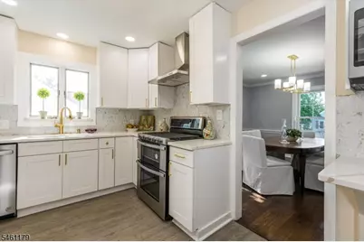 211 Conway Ct, South Orange, NJ 07079 - Photo 15