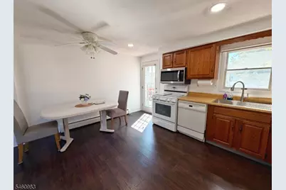 453 Liberty St #12, Little Ferry, NJ 07643 - Photo 3