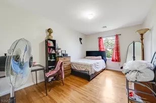 12 Seabury Ct, Newark, NJ 07104 - Photo 31